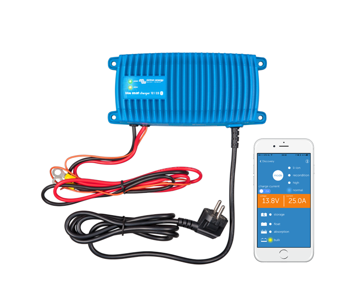 Blue Smart IP67 Charger 12/25(1) 230V CEE 7/7
